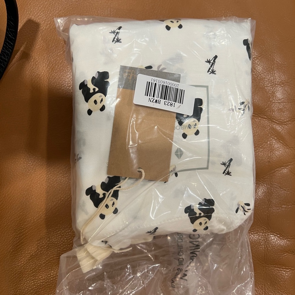 Kyte baby crib sheet in zen (ships same day)